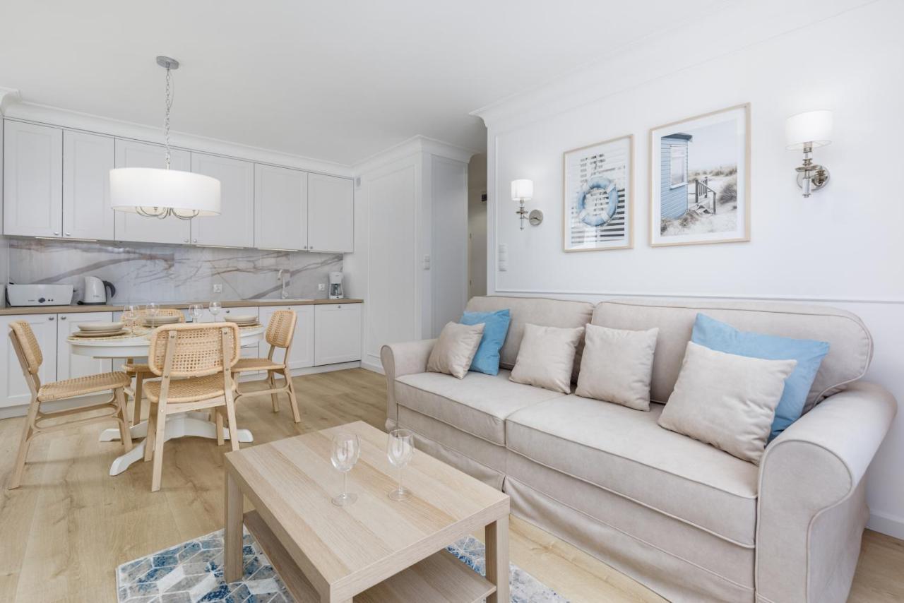 Jantar Apartamenty - Wylotowa コウォブジェク エクステリア 写真